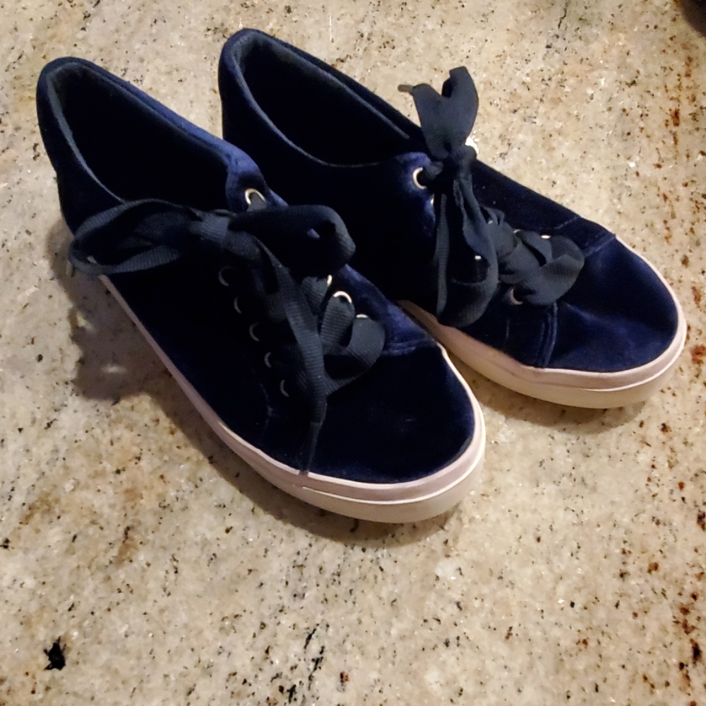 Mini Boden Velvet Shoes size 1